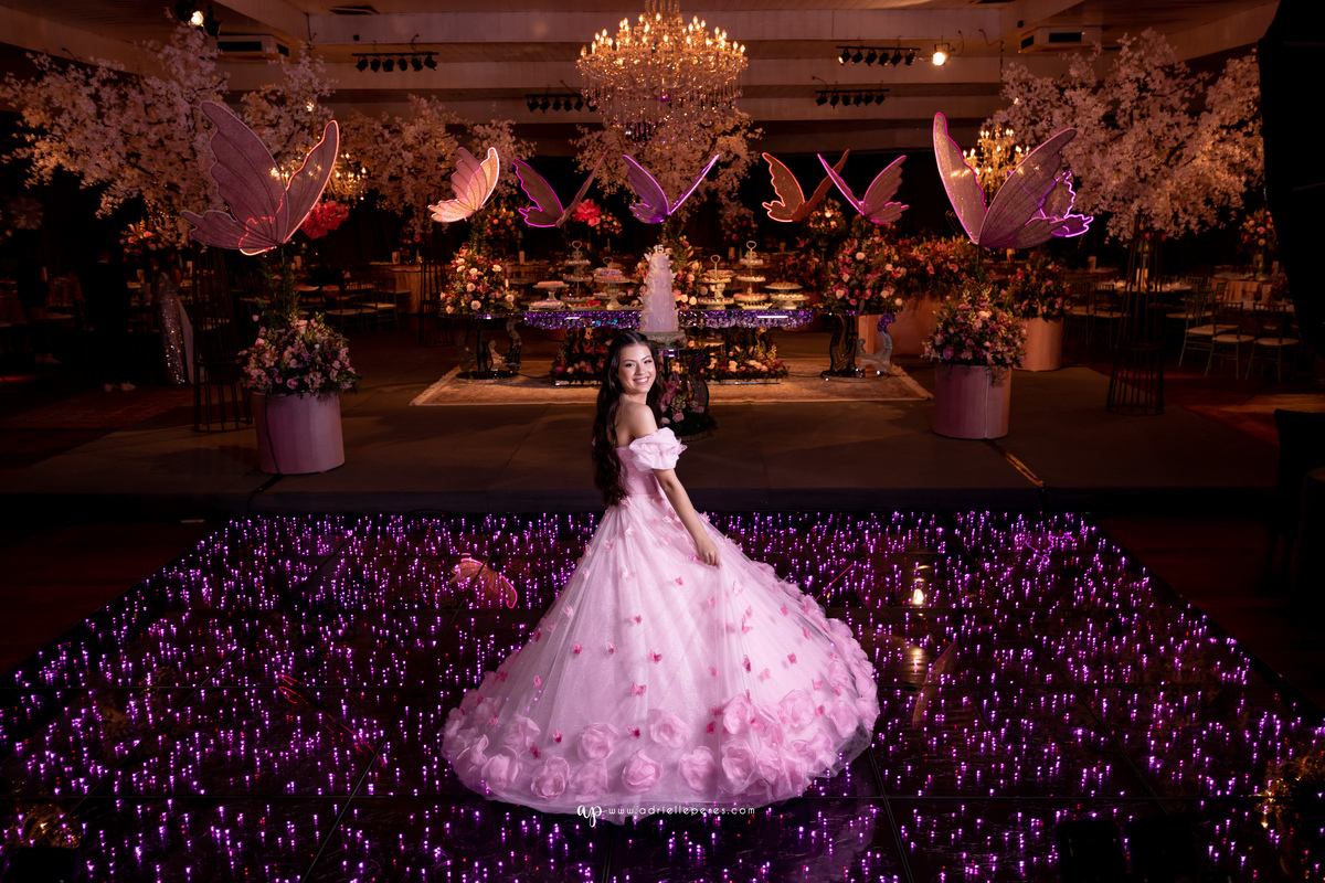 Adrielle Peres Fotografia, Alex Videos; DECORAÇÃO: Silvia Flores Eventos, DJ: Matheus Lazaretti, PISTA DE LED: Pixel Led, DRINKS: Jumper Bartenders, Baly Energy Drink, Poppi Corner, Amantine Chocolate, VW beauty, Clube Gremio Fronteira - Ararangua/SC