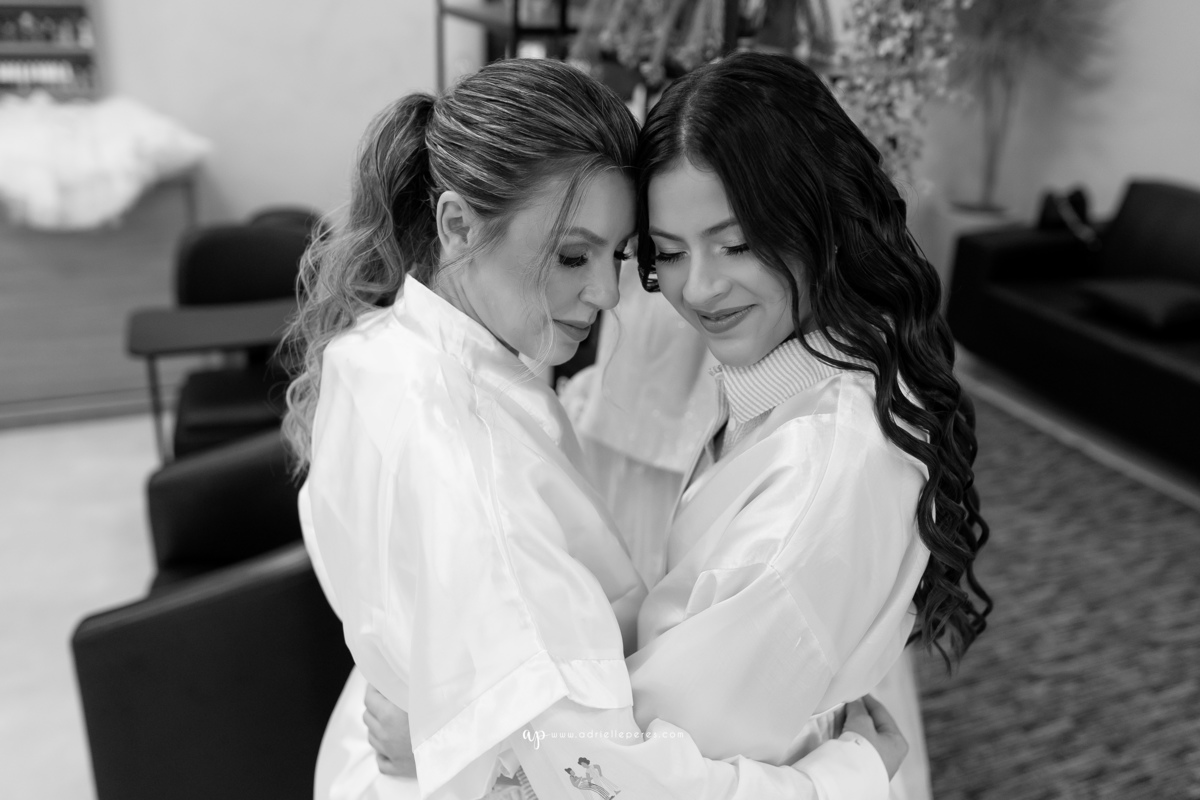 Adrielle Peres Fotografia, Alex Videos; DECORAÇÃO: Silvia Flores Eventos, DJ: Matheus Lazaretti, PISTA DE LED: Pixel Led, DRINKS: Jumper Bartenders, Baly Energy Drink, Poppi Corner, Amantine Chocolate, VW beauty, Clube Gremio Fronteira - Ararangua/SC