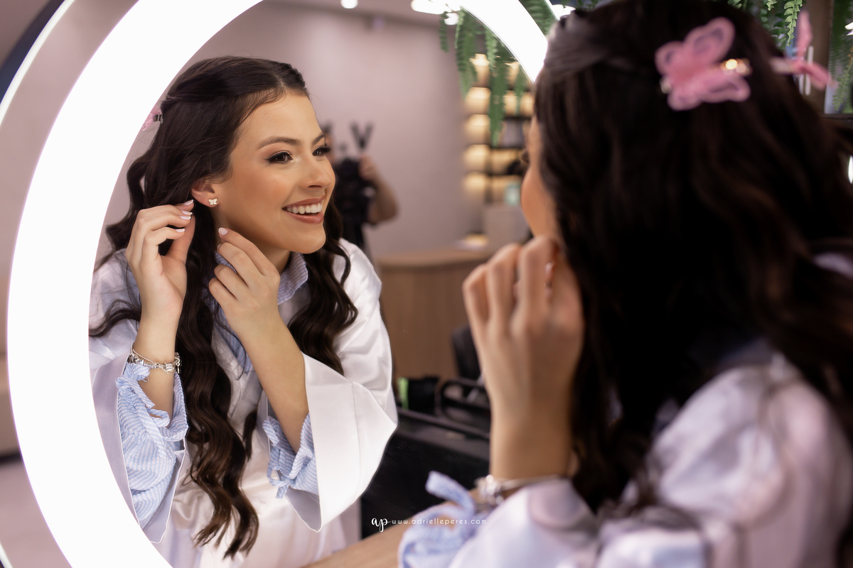 Adrielle Peres Fotografia, Alex Videos; DECORAÇÃO: Silvia Flores Eventos, DJ: Matheus Lazaretti, PISTA DE LED: Pixel Led, DRINKS: Jumper Bartenders, Baly Energy Drink, Poppi Corner, Amantine Chocolate, VW beauty, Clube Gremio Fronteira - Ararangua/SC