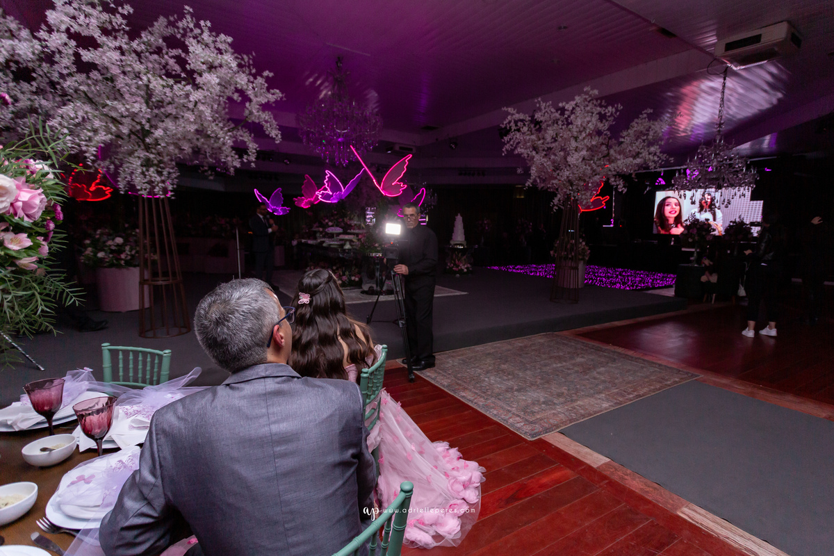 Adrielle Peres Fotografia, Alex Videos; DECORAÇÃO: Silvia Flores Eventos, DJ: Matheus Lazaretti, PISTA DE LED: Pixel Led, DRINKS: Jumper Bartenders, Baly Energy Drink, Poppi Corner, Amantine Chocolate, VW beauty, Clube Gremio Fronteira - Ararangua/SC