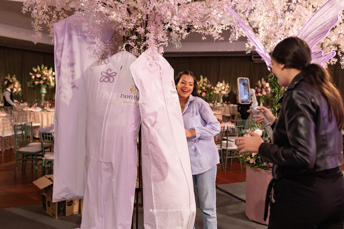 Adrielle Peres Fotografia, Alex Videos; DECORAÇÃO: Silvia Flores Eventos, DJ: Matheus Lazaretti, PISTA DE LED: Pixel Led, DRINKS: Jumper Bartenders, Baly Energy Drink, Poppi Corner, Amantine Chocolate, VW beauty, Clube Gremio Fronteira - Ararangua/SC