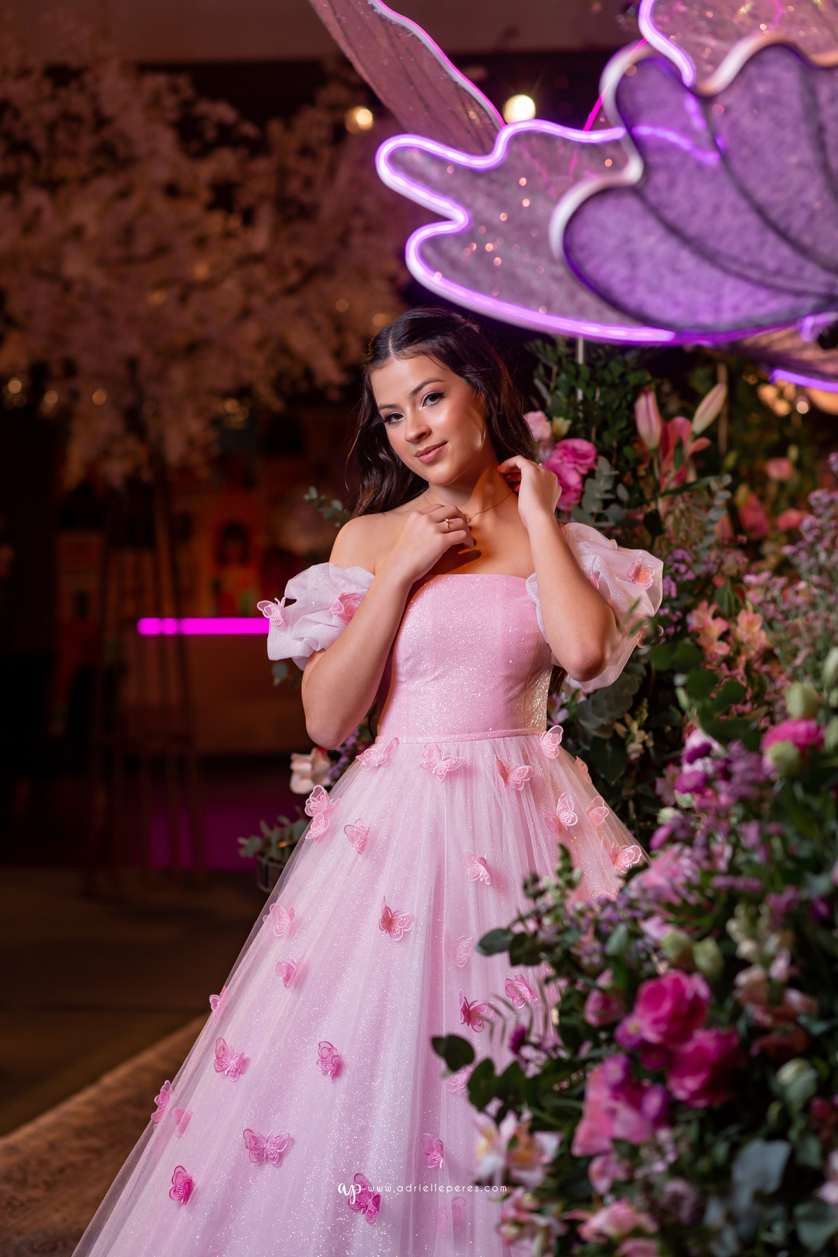 Adrielle Peres Fotografia, Alex Videos; DECORAÇÃO: Silvia Flores Eventos, DJ: Matheus Lazaretti, PISTA DE LED: Pixel Led, DRINKS: Jumper Bartenders, Baly Energy Drink, Poppi Corner, Amantine Chocolate, VW beauty, Clube Gremio Fronteira - Ararangua/SC