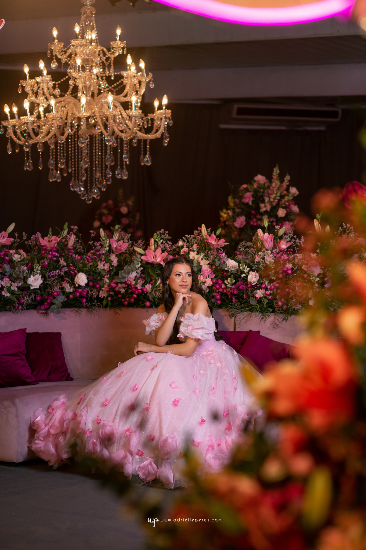 Adrielle Peres Fotografia, Alex Videos; DECORAÇÃO: Silvia Flores Eventos, DJ: Matheus Lazaretti, PISTA DE LED: Pixel Led, DRINKS: Jumper Bartenders, Baly Energy Drink, Poppi Corner, Amantine Chocolate, VW beauty, Clube Gremio Fronteira - Ararangua/SC