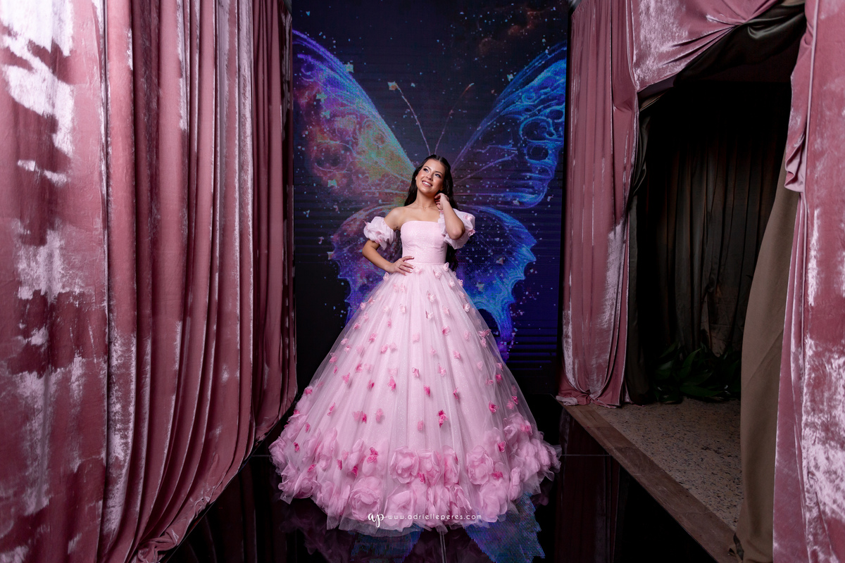 Adrielle Peres Fotografia, Alex Videos; DECORAÇÃO: Silvia Flores Eventos, DJ: Matheus Lazaretti, PISTA DE LED: Pixel Led, DRINKS: Jumper Bartenders, Baly Energy Drink, Poppi Corner, Amantine Chocolate, VW beauty, Clube Gremio Fronteira - Ararangua/SC