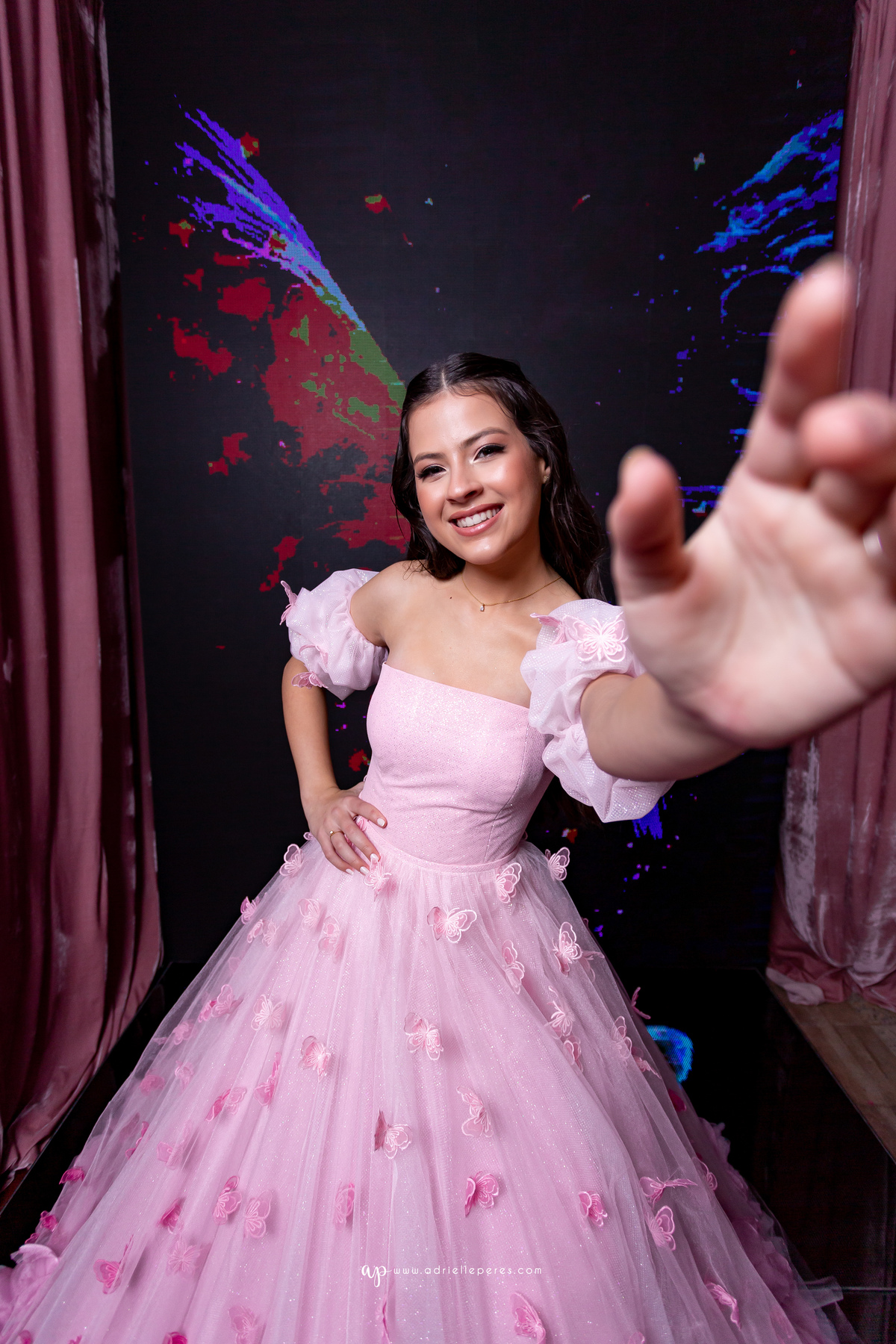 Adrielle Peres Fotografia, Alex Videos; DECORAÇÃO: Silvia Flores Eventos, DJ: Matheus Lazaretti, PISTA DE LED: Pixel Led, DRINKS: Jumper Bartenders, Baly Energy Drink, Poppi Corner, Amantine Chocolate, VW beauty, Clube Gremio Fronteira - Ararangua/SC