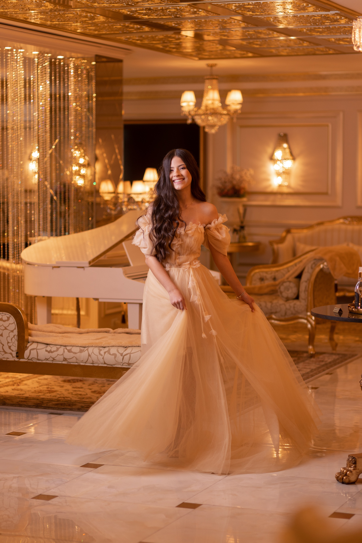 book dos quinze - vestido - quinze anos - ensaio - book dos quinze - Hotel Colline de France em Gramado - Serra Gaucha - RS - cantora Leticia Prudencio Ararangua - SC