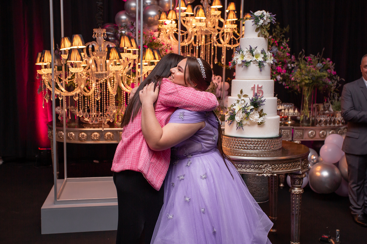 Festa de quinze anos em Sítio do Cassio - Balneario Gaivota - Sombrio - Praia Grande - Sao Joao do Sul - quinze anos - fotos - fotografa - fotografia - pista - decoração de balões - vestido - xv - make - ensaio 15 anos -Adrielle Peres Torres RS 