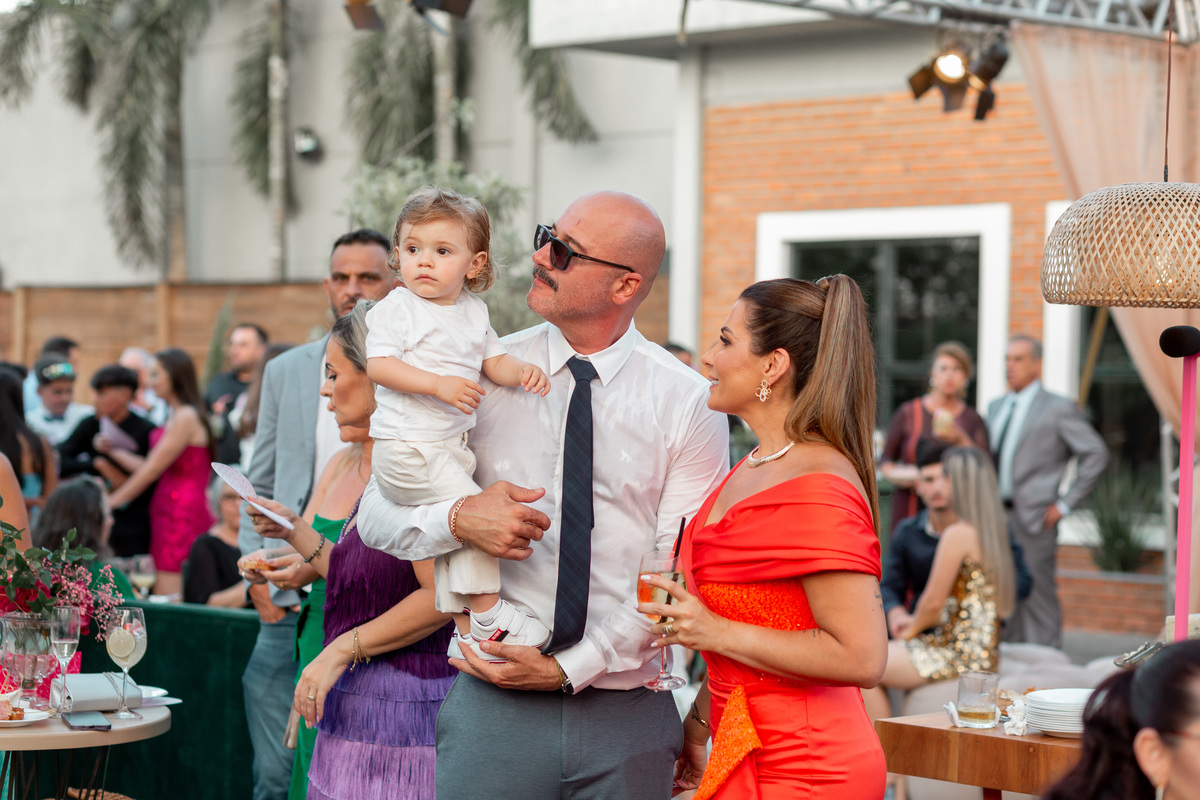 quinze anos gemeas Sítio do Cassio - Sombrio/SC
ASSESORIA: Teka Cerimoniais e Eventos
FOTOGRAFIA: Adrielle Peres Fotógrafa de quinze anos
VIDEO: Tríplice Filmes
VESTIDO: Noivas e Casais
DECORAÇÃO: Art Manha
ILUMINAÇÃO E SOM: Concorde 
