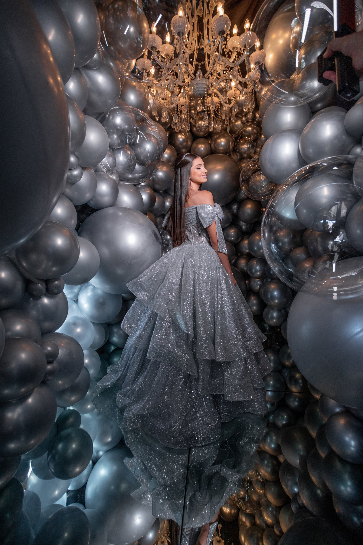 quinze anos gemeas Sítio do Cassio - Sombrio/SC
ASSESORIA: Teka Cerimoniais e Eventos
FOTOGRAFIA: Adrielle Peres Fotógrafa de quinze anos
VIDEO: Tríplice Filmes
VESTIDO: Noivas e Casais
DECORAÇÃO: Art Manha
ILUMINAÇÃO E SOM: Concorde 
