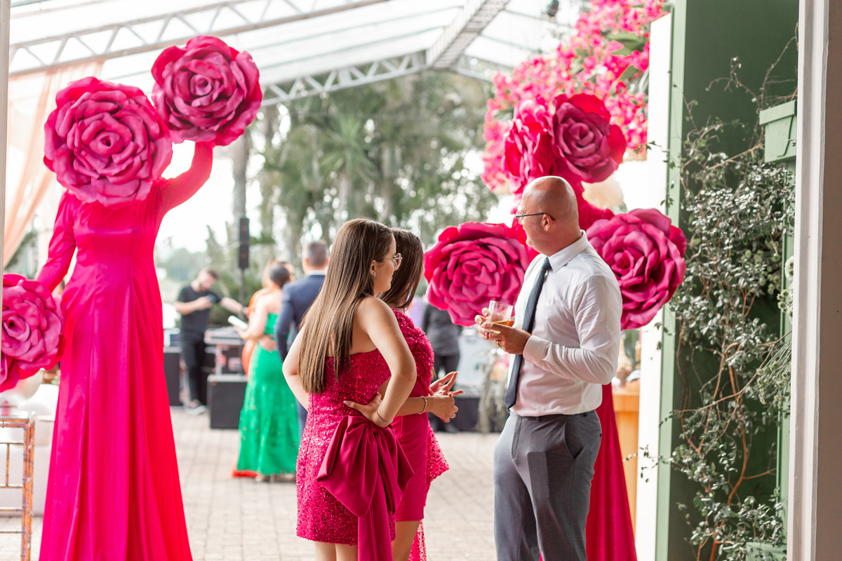 quinze anos gemeas Sítio do Cassio - Sombrio/SC
ASSESORIA: Teka Cerimoniais e Eventos
FOTOGRAFIA: Adrielle Peres Fotógrafa de quinze anos
VIDEO: Tríplice Filmes
VESTIDO: Noivas e Casais
DECORAÇÃO: Art Manha
ILUMINAÇÃO E SOM: Concorde 

