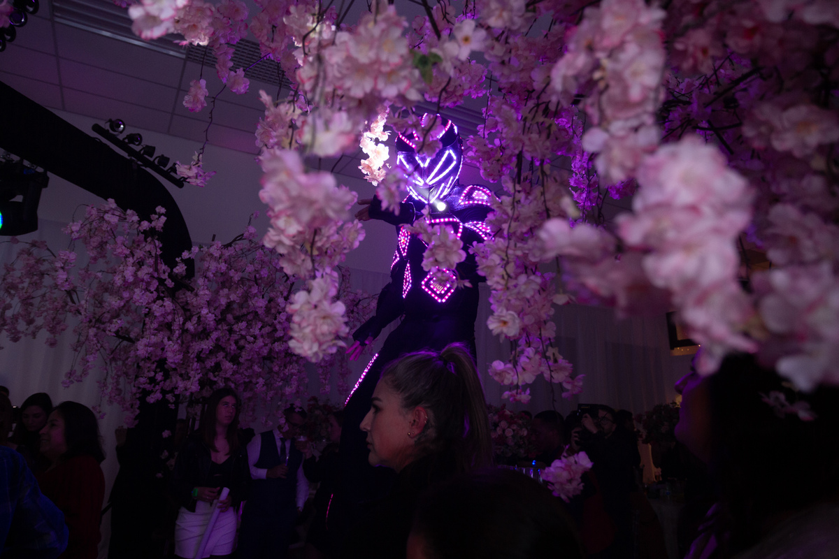 Festa de quinze anos em Torres
Fotografia: Adrielle Peres

Filme: Fred Filmes

Decoração: Só Brilho

Cerimonial: Celebrai 

Som/Luz: Impacto Som

Local: Apae Torres

Doces: Marta Mello/Cacau Show

Beleza: Morgana Magnus

Vestido: Noivas e Casais:
