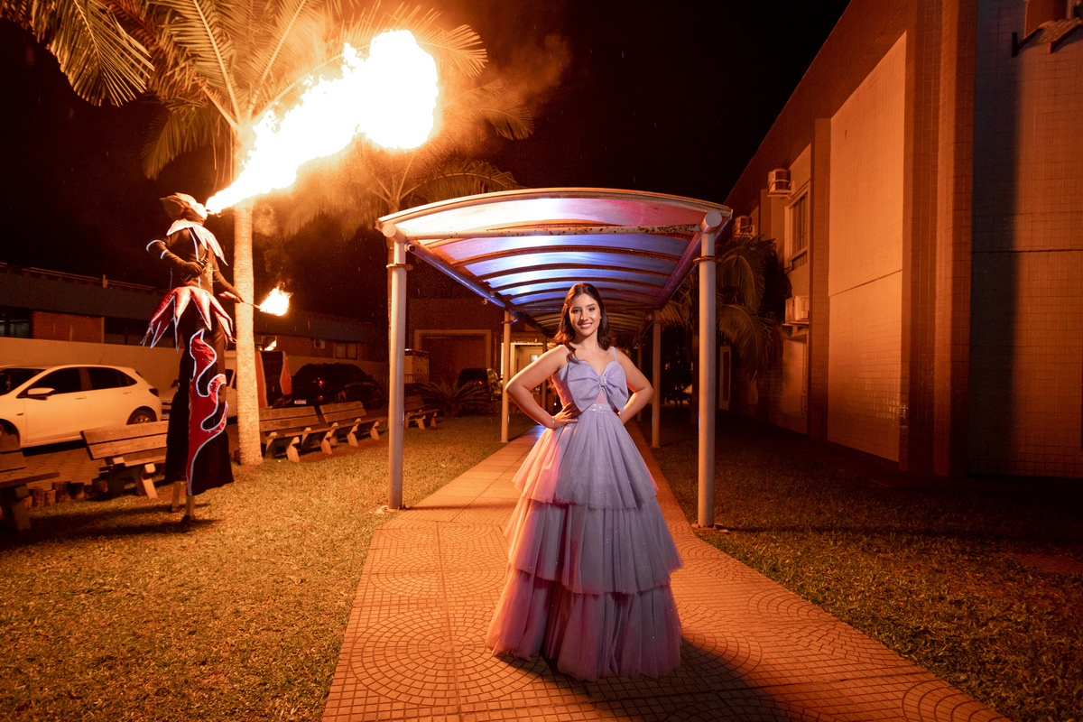 Festa de quinze anos em Torres
Fotografia: Adrielle Peres

Filme: Fred Filmes

Decoração: Só Brilho

Cerimonial: Celebrai 

Som/Luz: Impacto Som

Local: Apae Torres

Doces: Marta Mello/Cacau Show

Beleza: Morgana Magnus

Vestido: Noivas e Casais:
