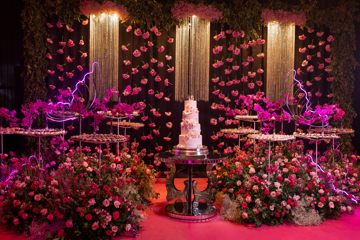 ADR_0009-festa-dos-quinze-adrielle-peres-fotografa-fotografia-quinze-anos-sitio-do-cassio-silvia-flores-decoracao-vestido-cibele-chaulet-sitio-do-cassio-sombrio-sc-debutante-baile-festa-15-anos