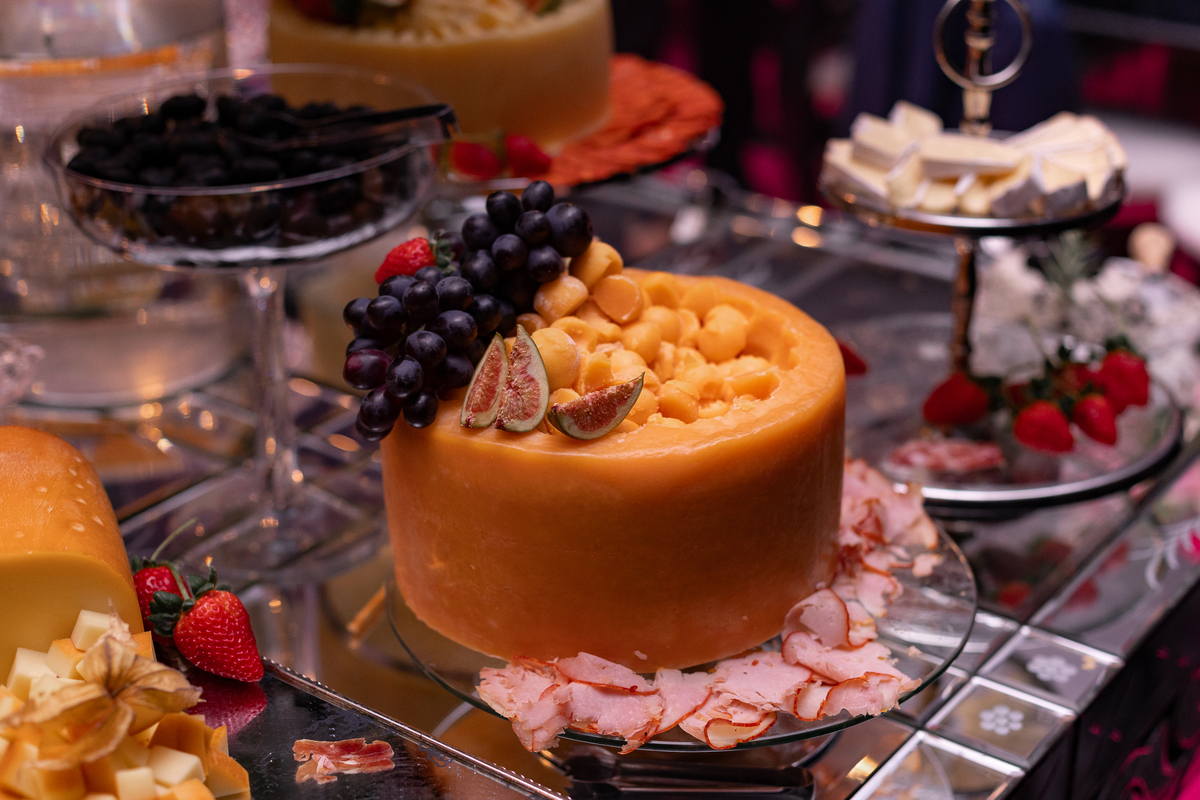 ADR_0009-festa-dos-quinze-adrielle-peres-fotografa-fotografia-quinze-anos-sitio-do-cassio-silvia-flores-decoracao-vestido-cibele-chaulet-sitio-do-cassio-sombrio-sc-debutante-baile-festa-15-anos