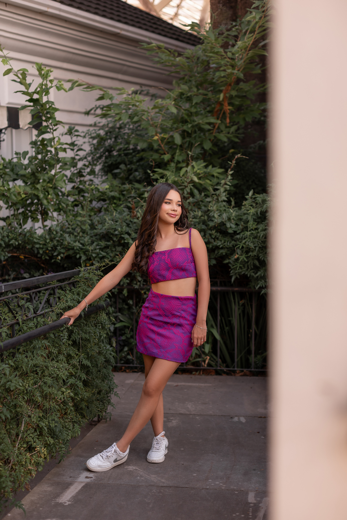 fotos de 15 anos no castelo HOTEL  COLLINE DE FRNACE - Gramado - RS  fotografa - ensaio no castelo - disney - castelo britanico - quinze anos - book dos quinze casual - ideias - vestido branco - noiva - hard rock