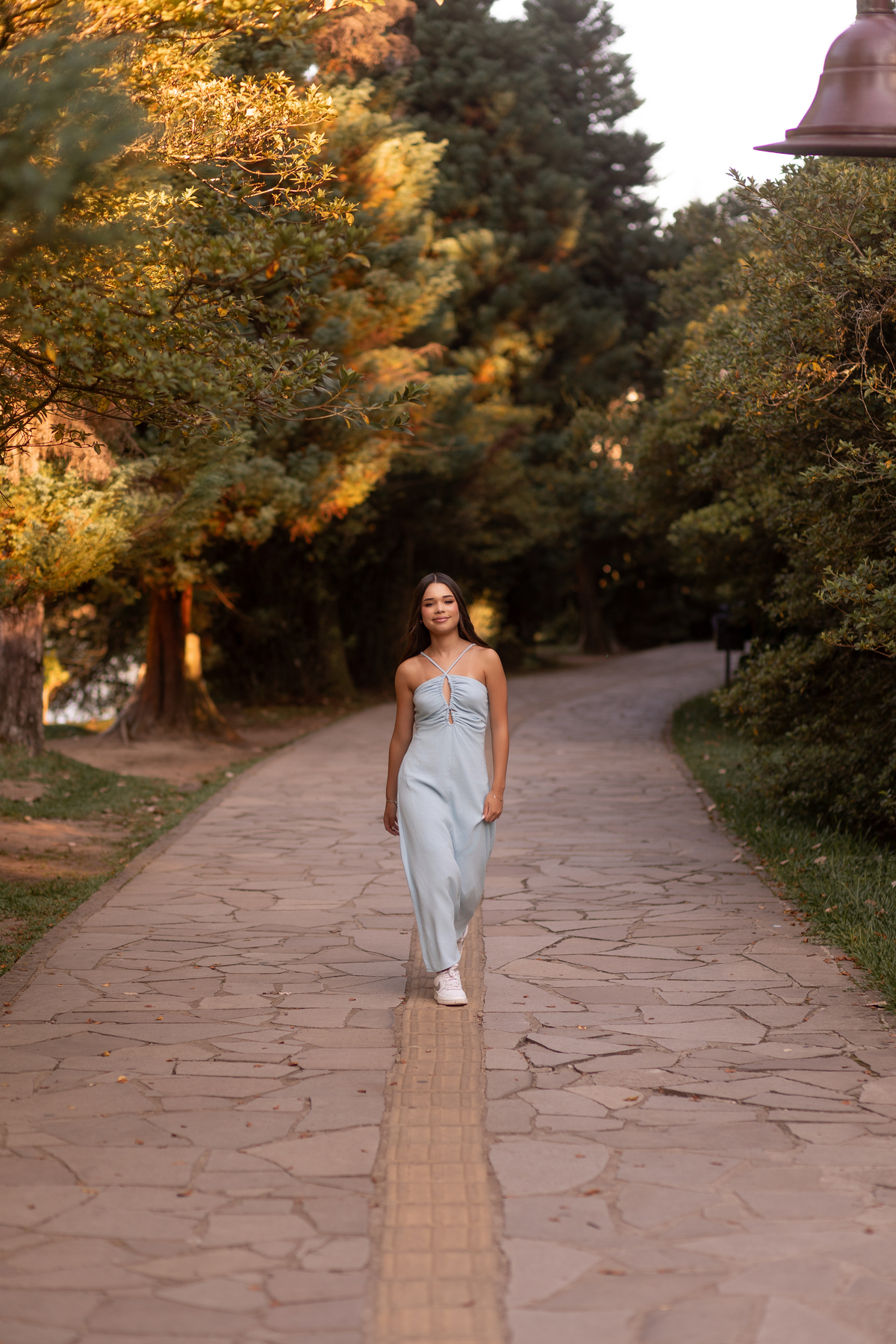 fotos de 15 anos no castelo HOTEL  COLLINE DE FRNACE - Gramado - RS  fotografa - ensaio no castelo - disney - castelo britanico - quinze anos - book dos quinze casual - ideias - vestido branco - noiva - hard rock
