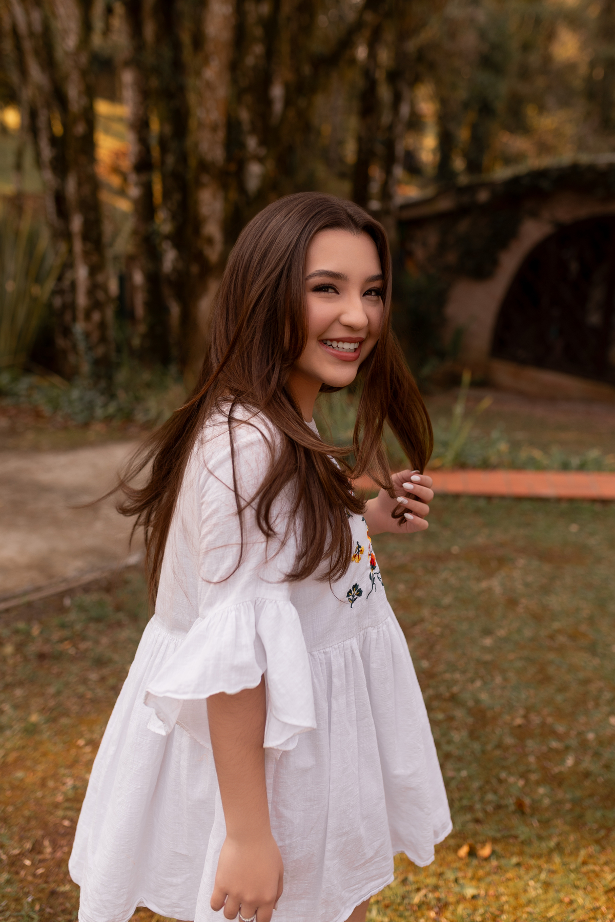 ensaio 15 anos, debutante, Gramado RS, Serra Gaúcha, Cogumelos Montanheses, fotografia feminina, ensaio leve, ensaio alegre, fotos 15 anos, ensaio em Gramado, especialista em quinze anos, especialista em debutantes, ensaio de quinze anos, fotógrafa 