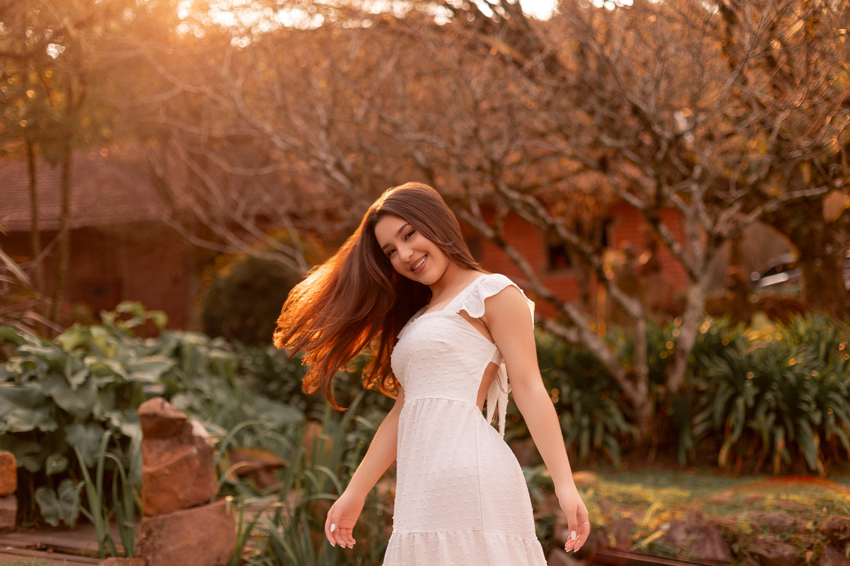 ensaio 15 anos, debutante, Gramado RS, Serra Gaúcha, Cogumelos Montanheses, fotografia feminina, ensaio leve, ensaio alegre, fotos 15 anos, ensaio em Gramado, especialista em quinze anos, especialista em debutantes, ensaio de quinze anos, fotógrafa 