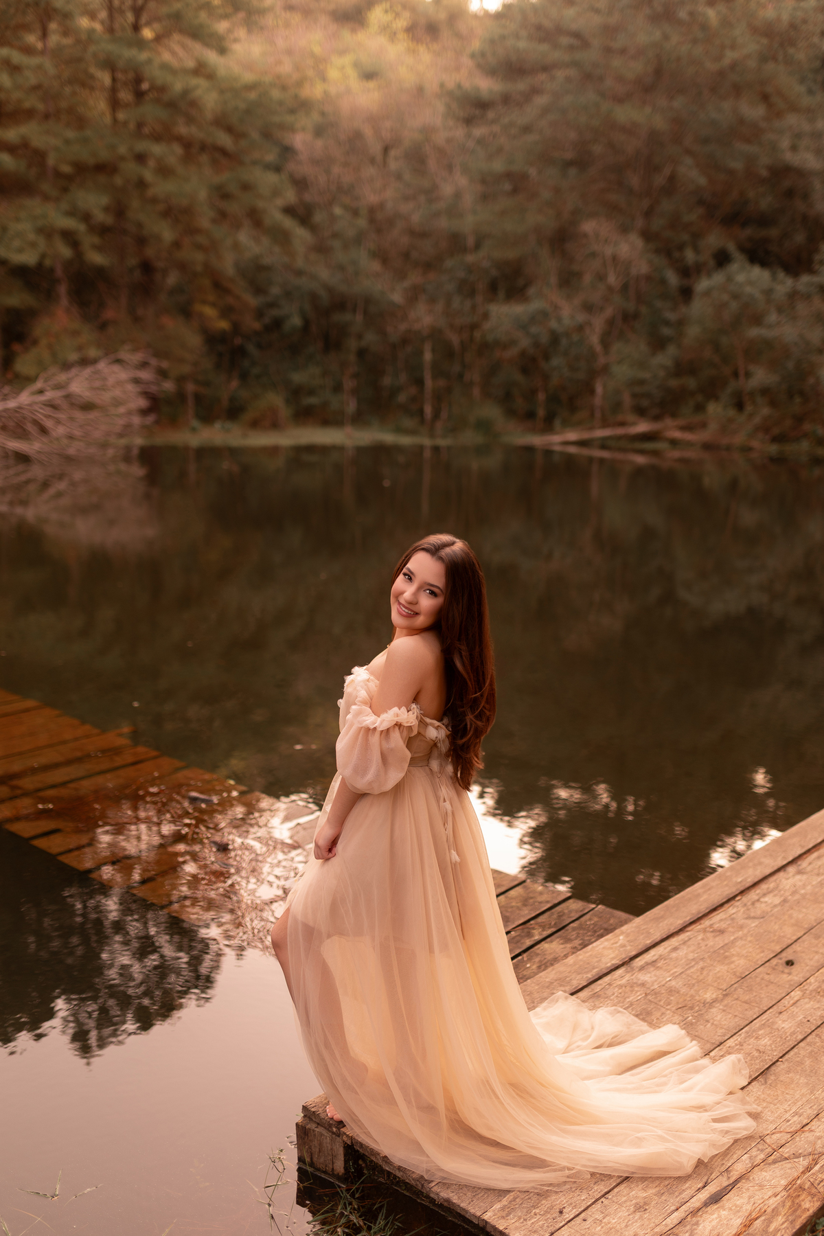 ensaio 15 anos, debutante, Gramado RS, Serra Gaúcha, Cogumelos Montanheses, fotografia feminina, ensaio leve, ensaio alegre, fotos 15 anos, ensaio em Gramado, especialista em quinze anos, especialista em debutantes, ensaio de quinze anos, fotógrafa 