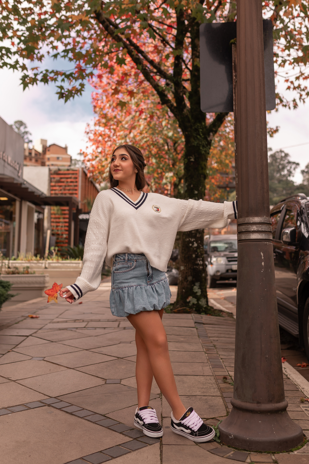 Ensaio de quinze anos estilo europeu no Le Jardin Parque de Lavandas em Gramado/RS. Um cenário encantador e um resultado incrível.
Palavras-chave:
ensaio 15 anos Gramado, ensaio estilo Europa, Le Jardin lavandas, debutante Serra Gaúcha, fotografia 15 anos