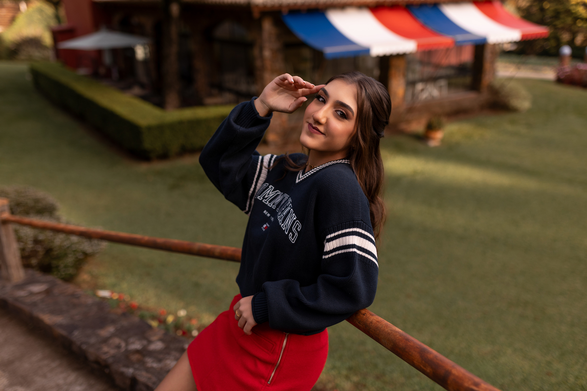 Ensaio de quinze anos estilo europeu no Le Jardin Parque de Lavandas em Gramado/RS. Um cenário encantador e um resultado incrível.
Palavras-chave:
ensaio 15 anos Gramado, ensaio estilo Europa, Le Jardin lavandas, debutante Serra Gaúcha, fotografia 15 anos