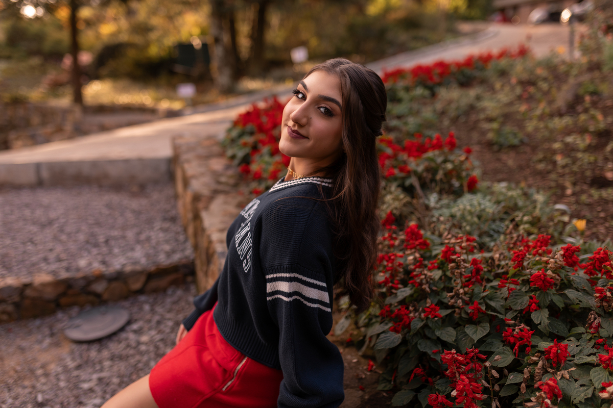 Ensaio de quinze anos estilo europeu no Le Jardin Parque de Lavandas em Gramado/RS. Um cenário encantador e um resultado incrível.
Palavras-chave:
ensaio 15 anos Gramado, ensaio estilo Europa, Le Jardin lavandas, debutante Serra Gaúcha, fotografia 15 anos
