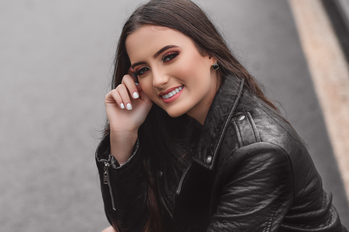 Book dos Quinze debutante DUDA. Ensaio de 15 anos em Torres, balao, cores, street, estrada, balonismo, praia, colorida, fotografia. Arroio do Sal, Osório, Imbé, Tramandai, Araranguá, Sombrio, Criciúma, Tres cachoeiras, Terra de areia, litoral, Gramado