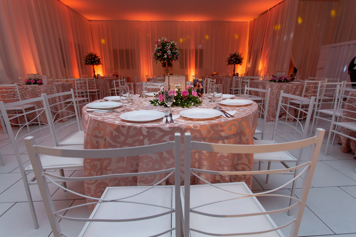 Festa de 15 anos - Debutantes Gêmeas Bárbara e Eduarda - Festa dos sonhos - Adrielle Peres Fotografia especializados em Quinze anos em  Torres/RS - Criciúma, Três cachoeiras, Porto Alegre, Gramado, Serra Gaúcha, Ararangua, Sombrio, decoração, book dos 15.