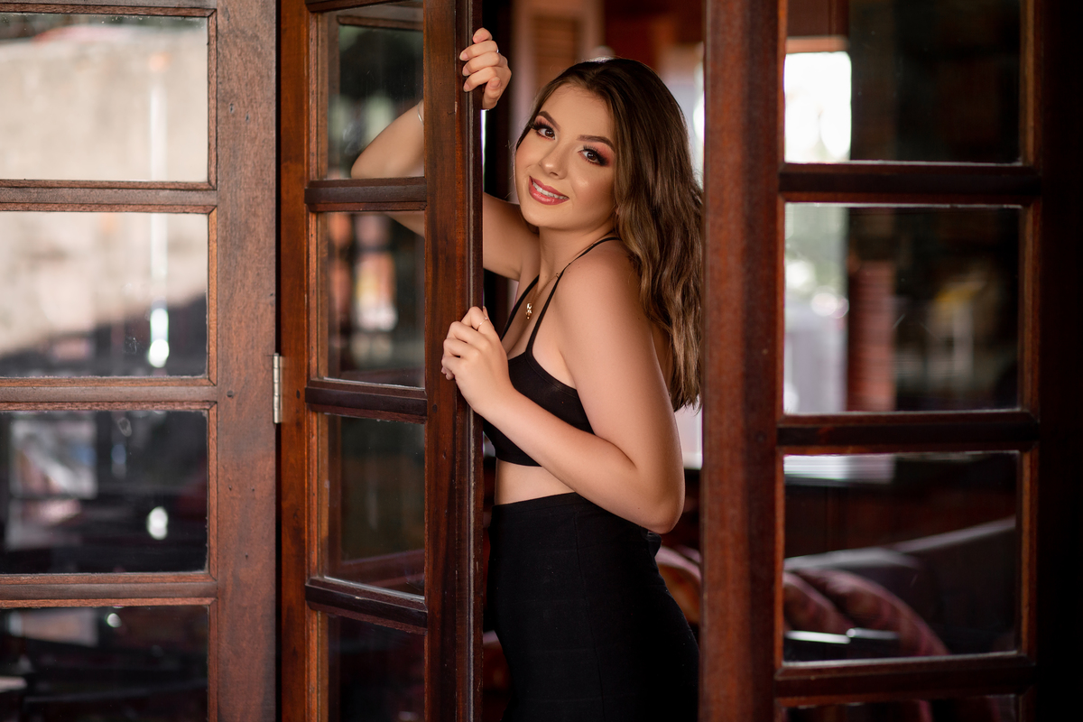 Book dos Quinze debutantes Carol Rigo. Ensaio de 15 anos em Torres, cafe, caneca, mar, prancha, surf, casa, pink, ouem, pousada,  praia grande, rosa, fotografia. Arroio do Sal, Osório, Imbé, Tramandai, Araranguá, Sombrio, Criciúma, litoral, Gramado