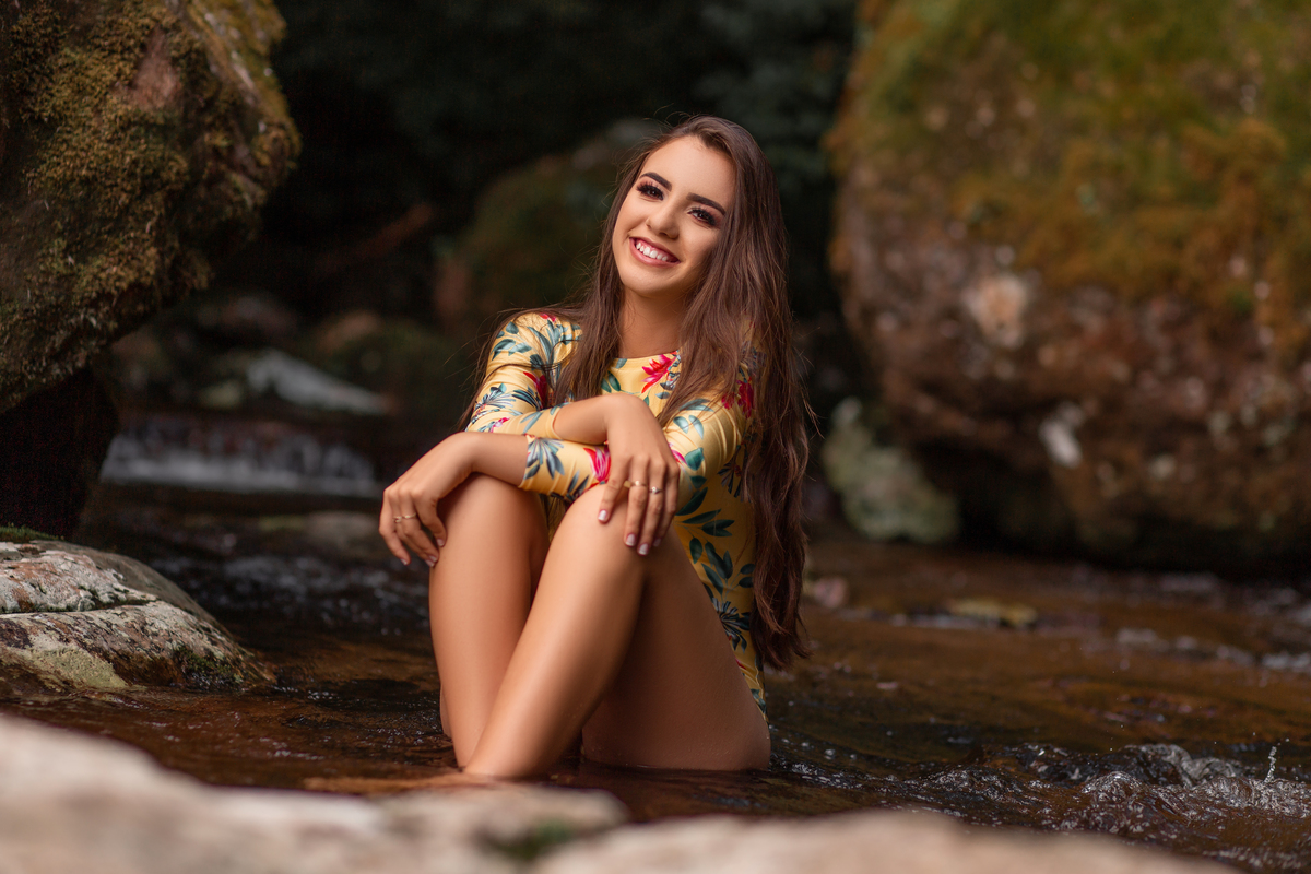 Book dos Quinze Eduarda Camargo. Ensaio de 15 anos Cascata Pedra Branca, Três Forquilhas RS. natureza, floresta, maquiagem, vestido, cavalo, Imbé, Tramandai, Araranguá, Sombrio, Criciúma, Tres cachoeiras, Terra de areia, Gramado, Serra.