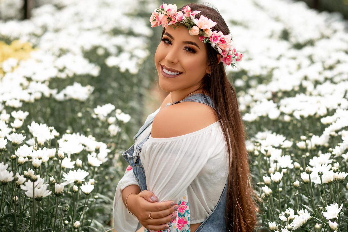 fotógrafa de quinze anos, livros, flores, gramado, Collie de france