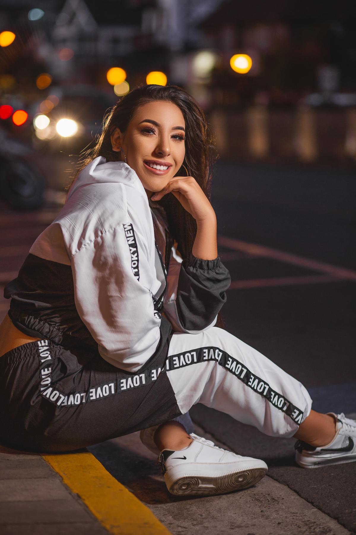 fotógrafa de quinze anos, livros, flores, gramado, Collie de france