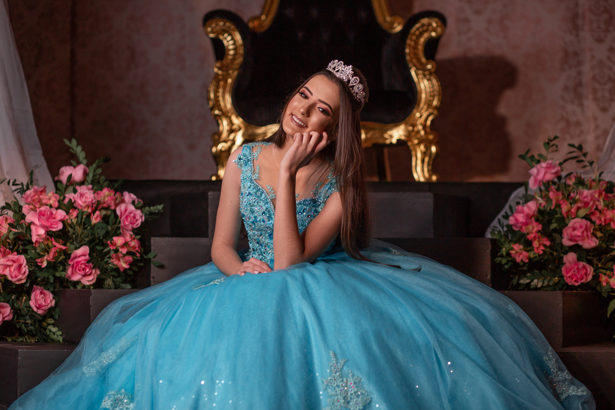 Festa de 15 anos, Debutante Eduarda Magnus - Adrielle Peres Fotografia especializados em Quinze anos Tres Cachoeiras/RS - Criciúma, Ararangua, Arroio Sal, Sombrio, Porto Alegre, Gramado, Serra Gaúcha, Praia, família, ensaio xv, book 15, decoração, vestido