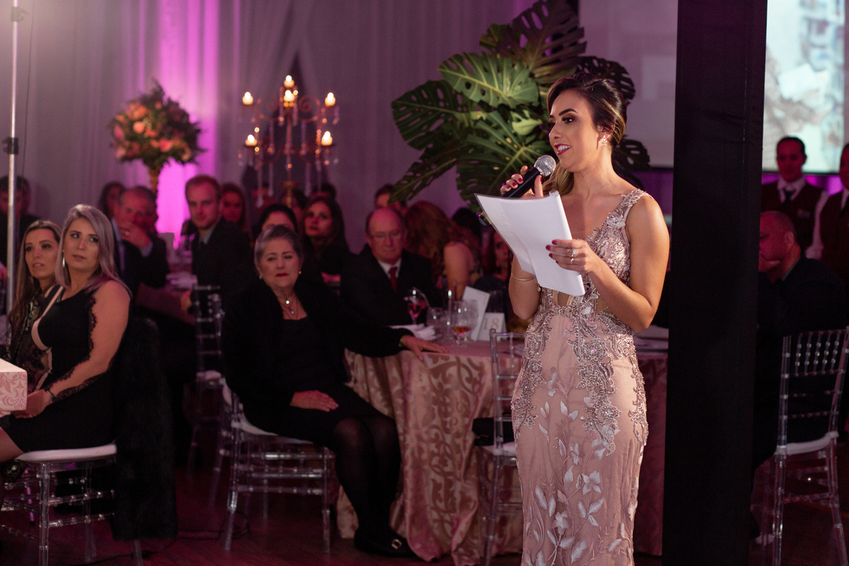 Festa de 15 anos, Debutante Eduarda Magnus - Adrielle Peres Fotografia especializados em Quinze anos Tres Cachoeiras/RS - Criciúma, Ararangua, Arroio Sal, Sombrio, Porto Alegre, Gramado, Serra Gaúcha, Praia, família, brinde,  book 15, decoração, vestido
