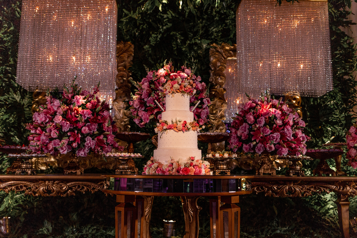 Making off, make, maquiagem. Festa de 15 anos - Debutante Eduarda Magnus - Adrielle Peres Fotografia especializados em Quinze anos Torres/RS - Criciúma, Três cachoeiras, Porto Alegre, Gramado, Serra Gaúcha, Praia, família, ensaio xv, book 15, decoração