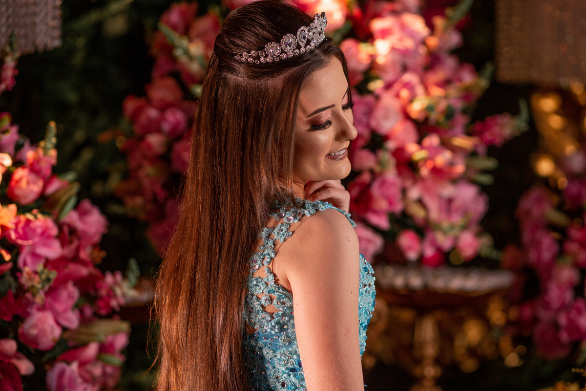 Festa de 15 anos, Debutante Eduarda Magnus - Adrielle Peres Fotografia especializados em Quinze anos Tres Cachoeiras/RS - Criciúma, Ararangua, Arroio Sal, Sombrio, Porto Alegre, Gramado, Serra Gaúcha, Praia, família, ensaio xv, book 15, decoração, vestido