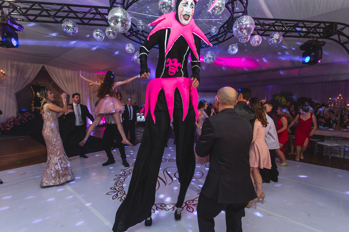Festa de 15 anos, Debutante Eduarda Magnus - Adrielle Peres Fotografia especializados em Quinze anos Tres Cachoeiras/RS - Criciúma, Ararangua, Arroio Sal, Sombrio, Porto Alegre, Gramado, Serra Gaúcha, Praia, família, dança,  book 15, decoração, vestido