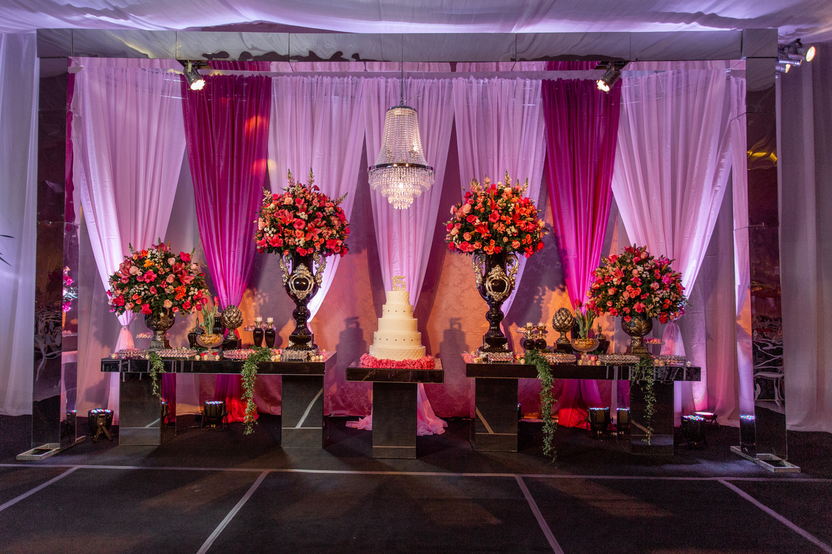 Festa de 15 anos - Debutante Mariane Raupp - Salão Paroquial - Festa dos sonhos - Adrielle Peres Fotografia especializados em Quinze anos em  Torres/RS - Criciúma, Três cachoeiras, Porto Alegre, Gramado, Serra Gaúcha, Praia Grande, ensaio, book dos 15, 