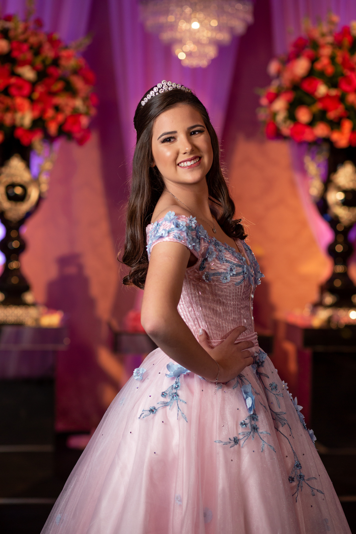 Festa de 15 anos - Debutante Mariane Raupp - Salão Paroquial - Festa dos sonhos - Adrielle Peres Fotografia especializados em Quinze anos em  Torres/RS - Criciúma, Ararangua Porto Alegre, Gramado, Serra Gaúcha, Praia Grande, ensaio, book dos 15, 