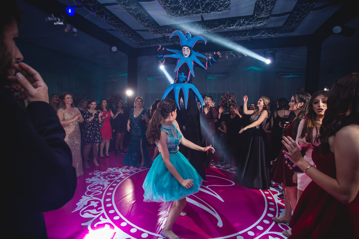 Festa de 15 anos - Debutante Mariane Raupp - Salão Paroquial - Festa dos sonhos - Adrielle Peres Fotografia especializados em Quinze anos em  Torres/RS - Criciúma, Ararangua Porto Alegre, Gramado, Serra Gaúcha, Praia Grande, ensaio, book dos 15, 