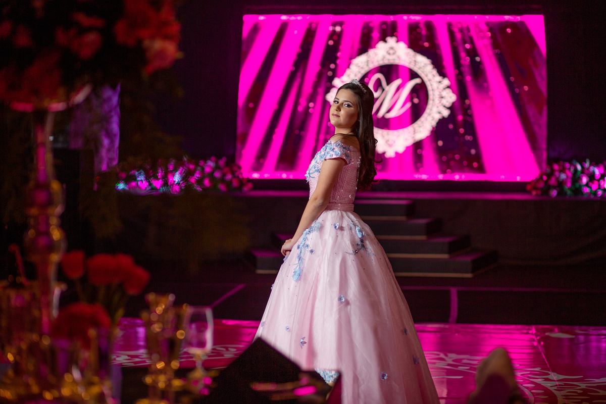 Festa de 15 anos - Debutante Mariane Raupp - Salão Paroquial - Festa dos sonhos - Adrielle Peres Fotografia especializados em Quinze anos em  Torres/RS - Criciúma, Ararangua Porto Alegre, Gramado, Serra Gaúcha, Praia Grande, ensaio, book dos 15, 