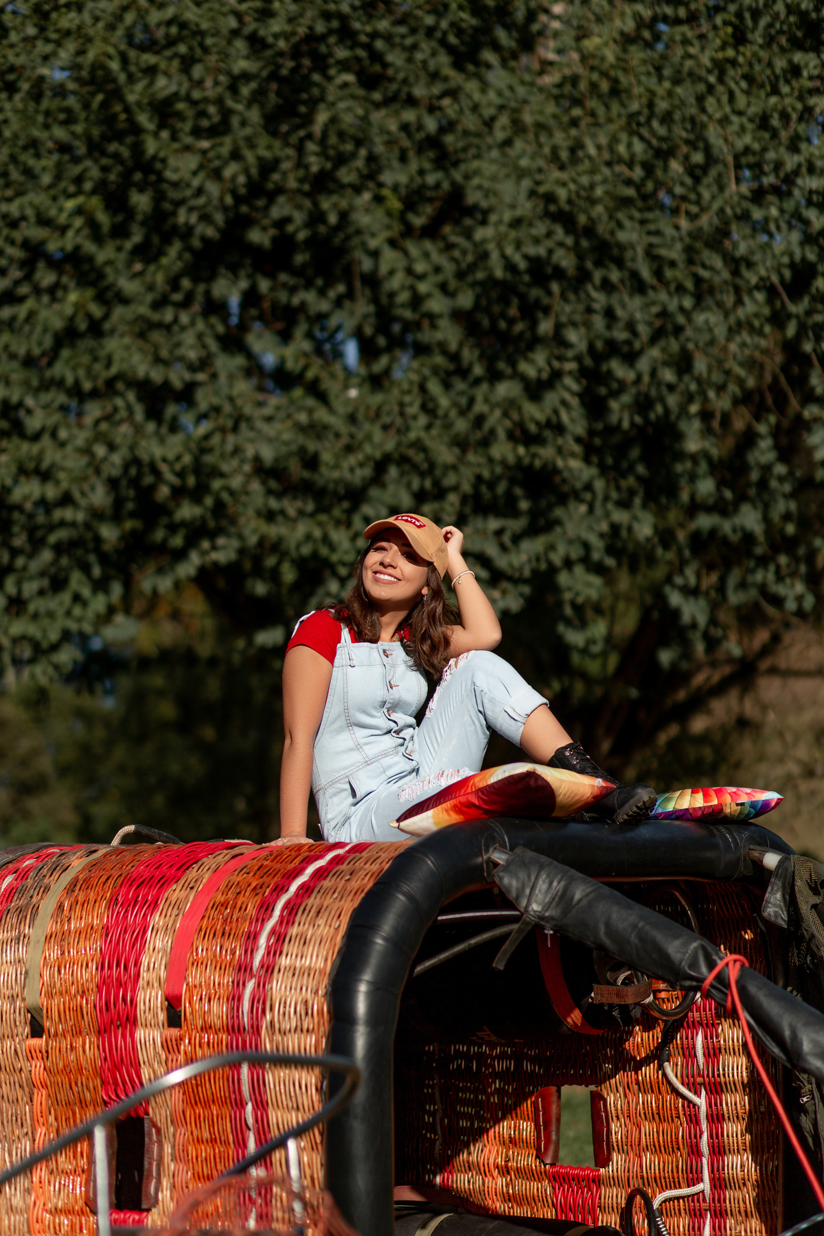 Book dos 15 anos, debutante, balao de ar quente, voo de balao, balonismo Torres, Canions, Praia grande, cachoeira, pedra branca, Itati,  praia, cores, cesta, ensaio, igreja catolica, Matriz Sao Domingos, natureza, @estudio adrielle peres, fotografia, 