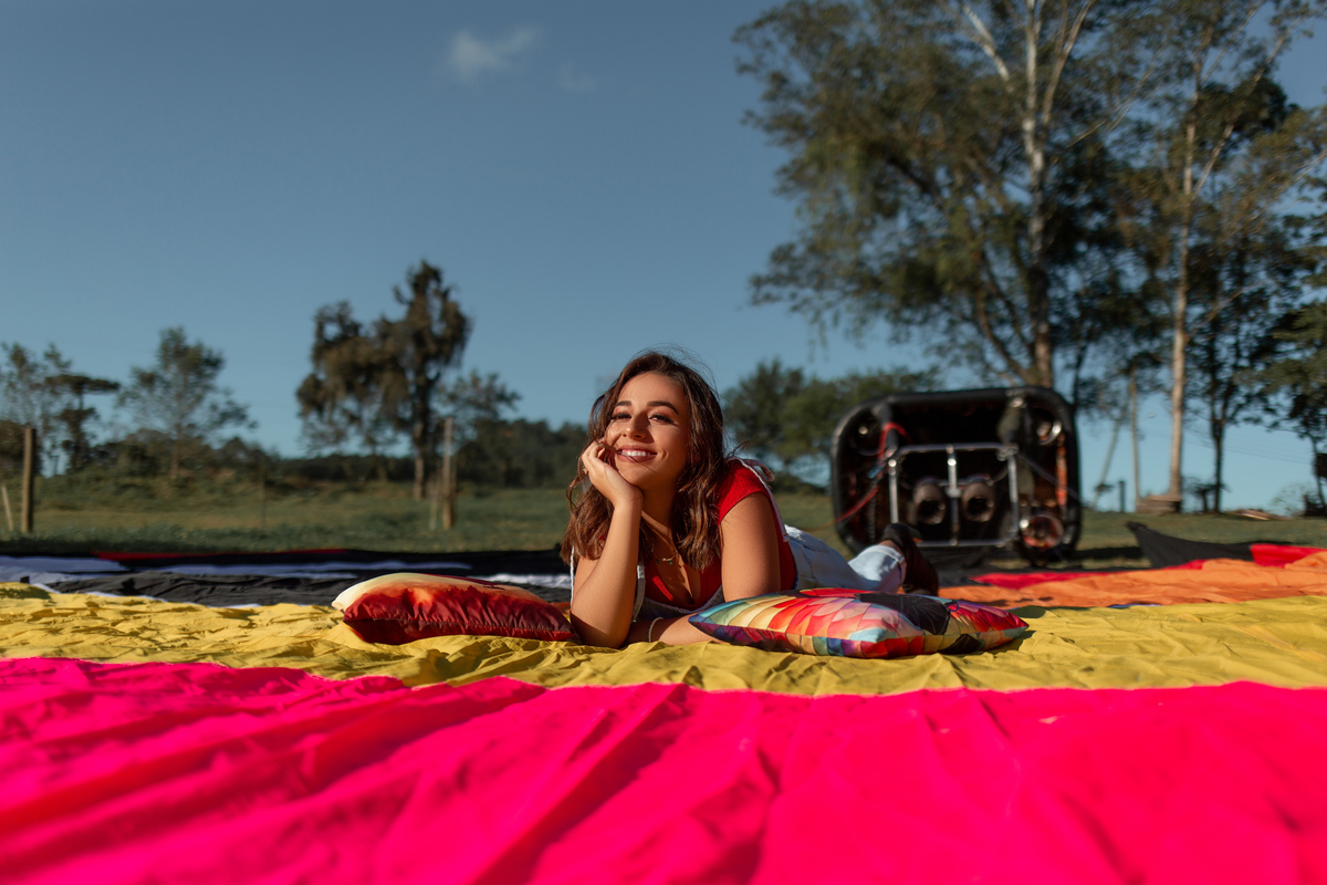 Book dos 15 anos, debutante, balao de ar quente, voo de balao, balonismo Torres, Canions, Praia grande, cachoeira, pedra branca, Itati,  praia, cores, cesta, ensaio, igreja catolica, Matriz Sao Domingos, natureza, @estudio adrielle peres, fotografia, 