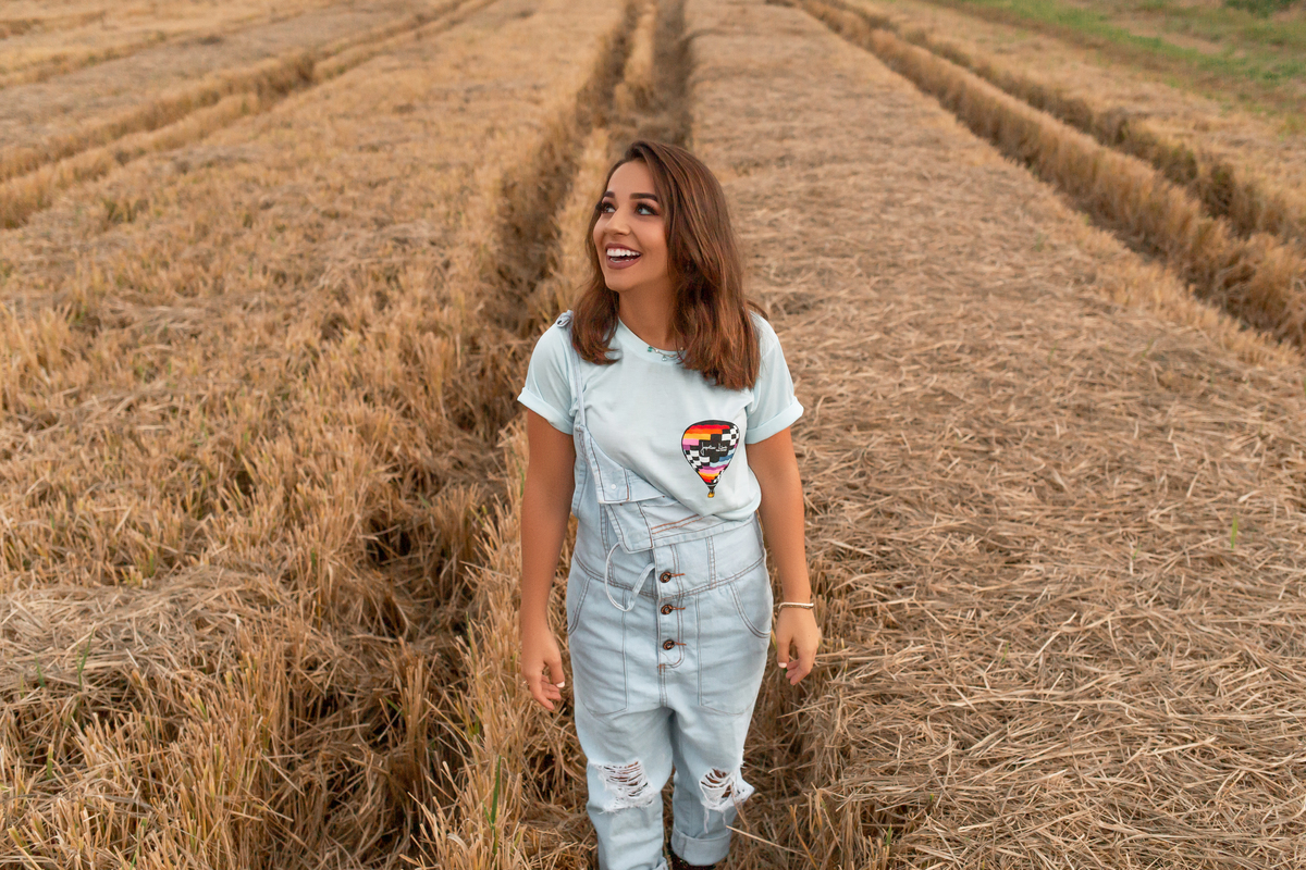 Book dos 15 anos, debutante, balao de ar quente, voo de balao, balonismo Torres, Canions, Praia grande, cachoeira, pedra branca, Itati,  praia, cores, cesta, ensaio, igreja catolica, Matriz Sao Domingos, natureza, @estudio adrielle peres, fotografia, 