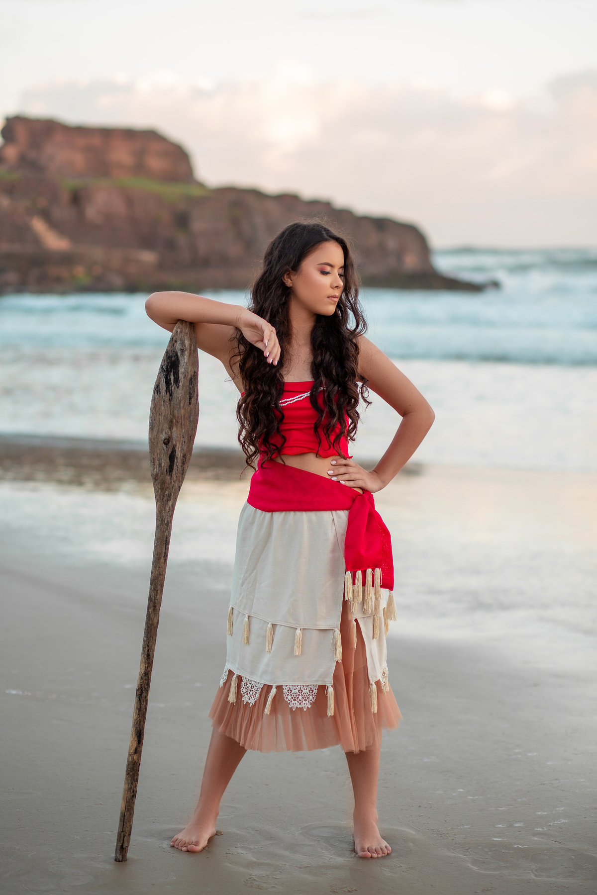 Moana, Princesa, Disney. Fotografia de 15 anos, inspirações, book dos quinze, fotos na Praia da Guarita Torres/Rs. Araranguá/SC. Sombrio, Criciúma, Forquilhinhas, Três Cachoeiras, Terra de Areia, Porto Alegre, Gramado, Canela, Serra Gaúcha
