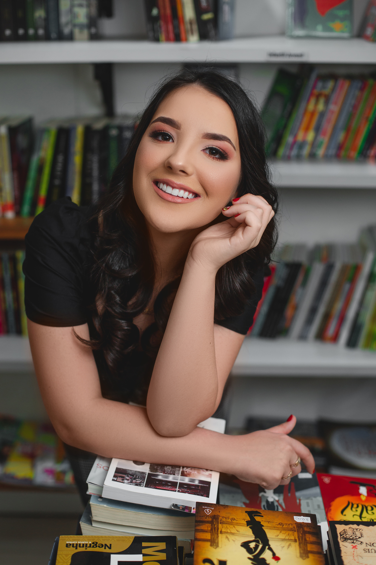 Fotografia de 15 anos, ideias criativas, inspirações, book dos quinze, Tintas, praia, Kombi, skate, livros . Torres/Rs. Araranguá/SC. Sombrio, Criciúma, Forquilhinhas, Três Cachoeiras, Terra de Areia, Porto Alegre, Fotos em Gramado, Canela, Serra Gaúcha