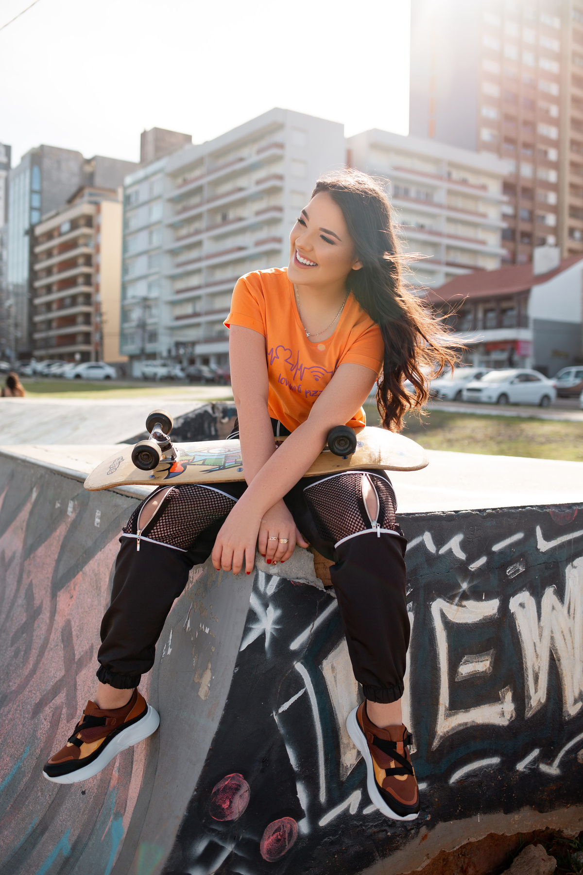 Fotografia de 15 anos, ideias criativas, inspirações, book dos quinze, Tintas, praia, Kombi, skate, livros . Torres/Rs. Araranguá/SC. Sombrio, Criciúma, Forquilhinhas, Três Cachoeiras, Terra de Areia, Porto Alegre, Fotos em Gramado, Canela, Serra Gaúcha