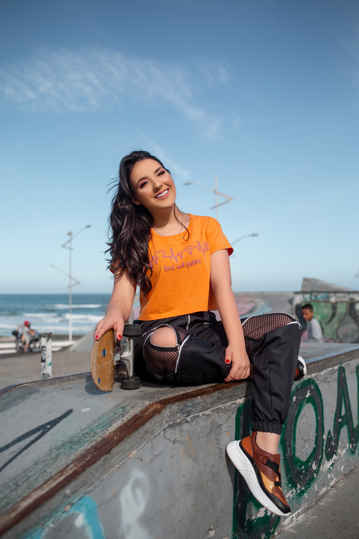 Fotografia de 15 anos, ideias criativas, inspirações, book dos quinze, Tintas, praia, Kombi, skate, livros . Torres/Rs. Araranguá/SC. Sombrio, Criciúma, Forquilhinhas, Três Cachoeiras, Terra de Areia, Porto Alegre, Fotos em Gramado, Canela, Serra Gaúcha