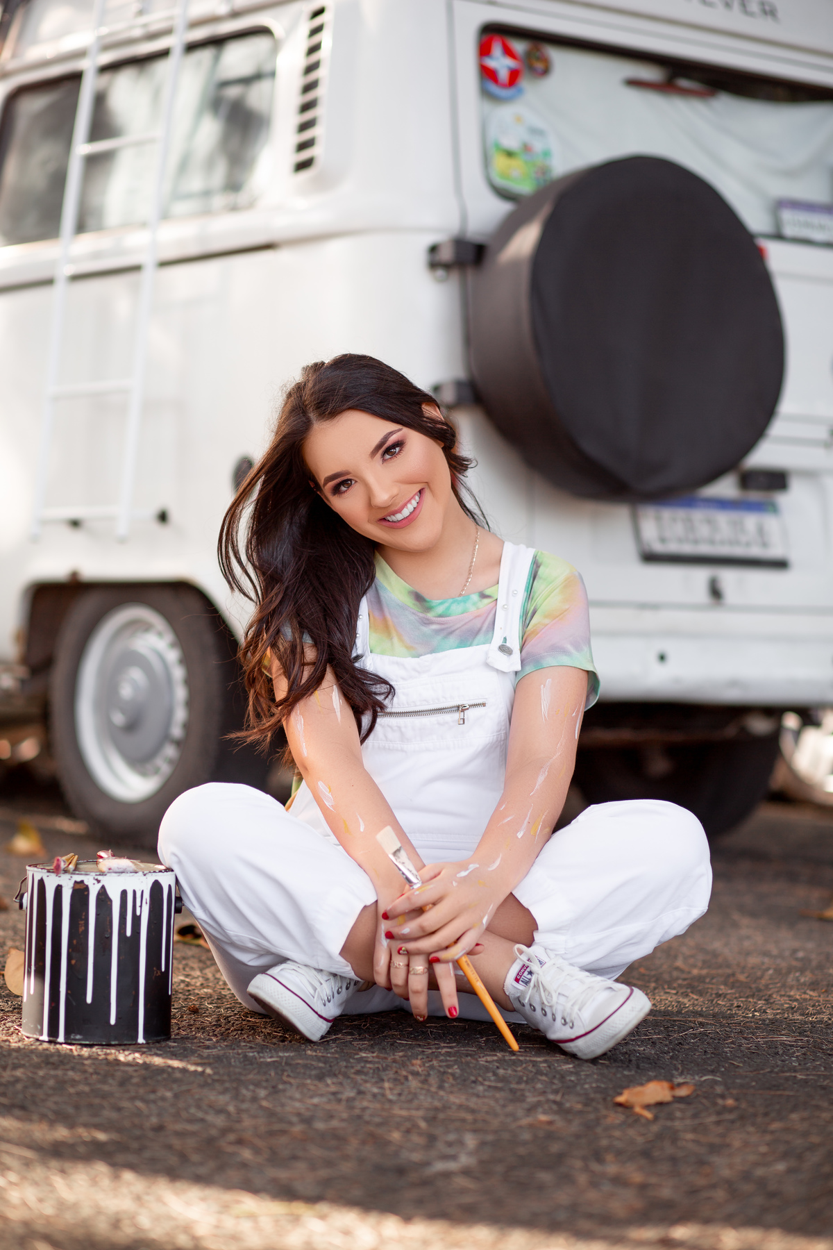 Fotografia de 15 anos, ideias criativas, inspirações, book dos quinze, Tintas, praia, Kombi, skate, livros . Torres/Rs. Araranguá/SC. Sombrio, Criciúma, Forquilhinhas, Três Cachoeiras, Terra de Areia, Porto Alegre, Fotos em Gramado, Canela, Serra Gaúcha