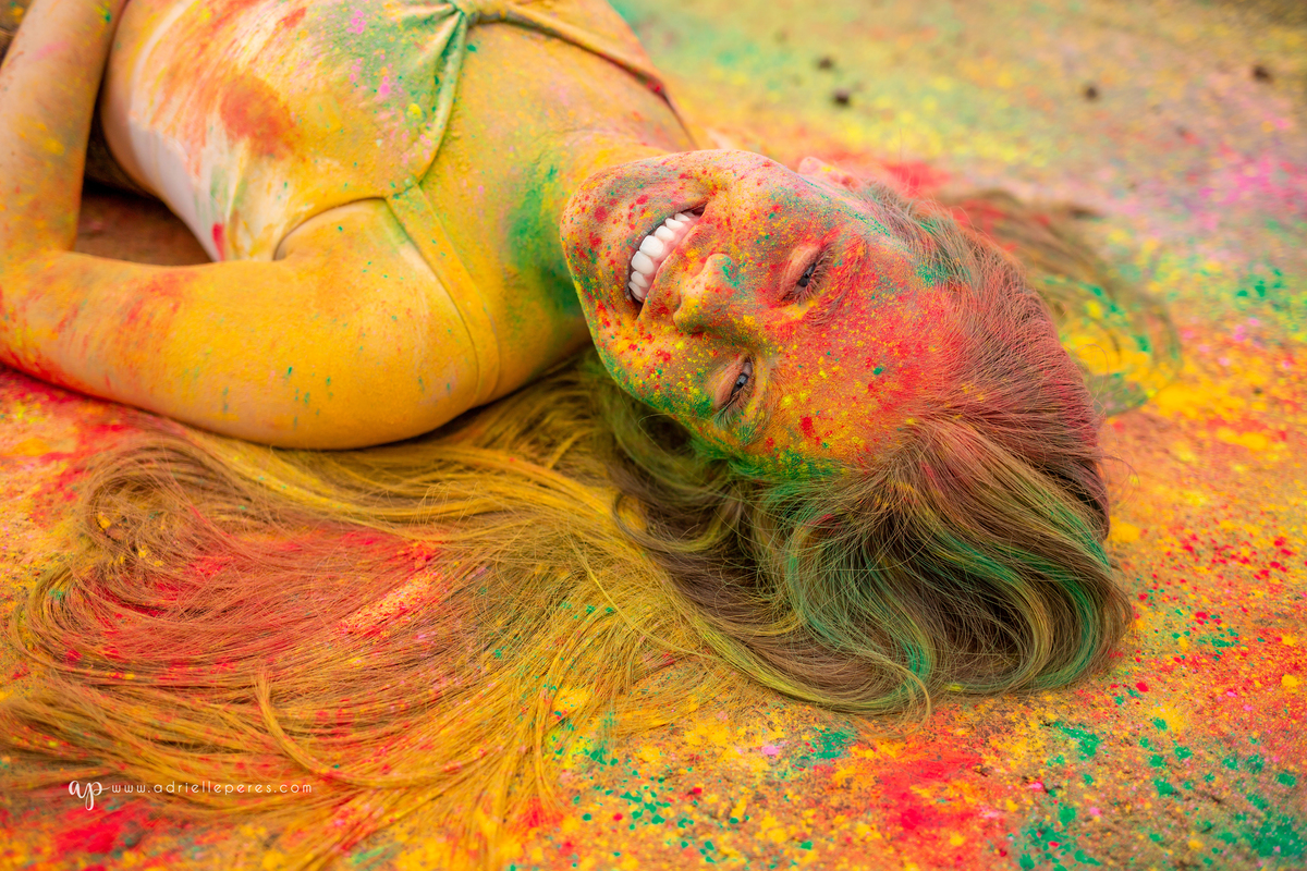 Fotografia de 15 anos, ideias criativas, inspirações, book dos quinze, fumaça, pó colorido. Praia da Guarita Torres/Rs. Araranguá/SC. Sombrio, Criciúma, Forquilhinhas, Três Cachoeiras, Terra de Areia, Porto Alegre, Fotos em Gramado, Canela, Serra Gaúcha